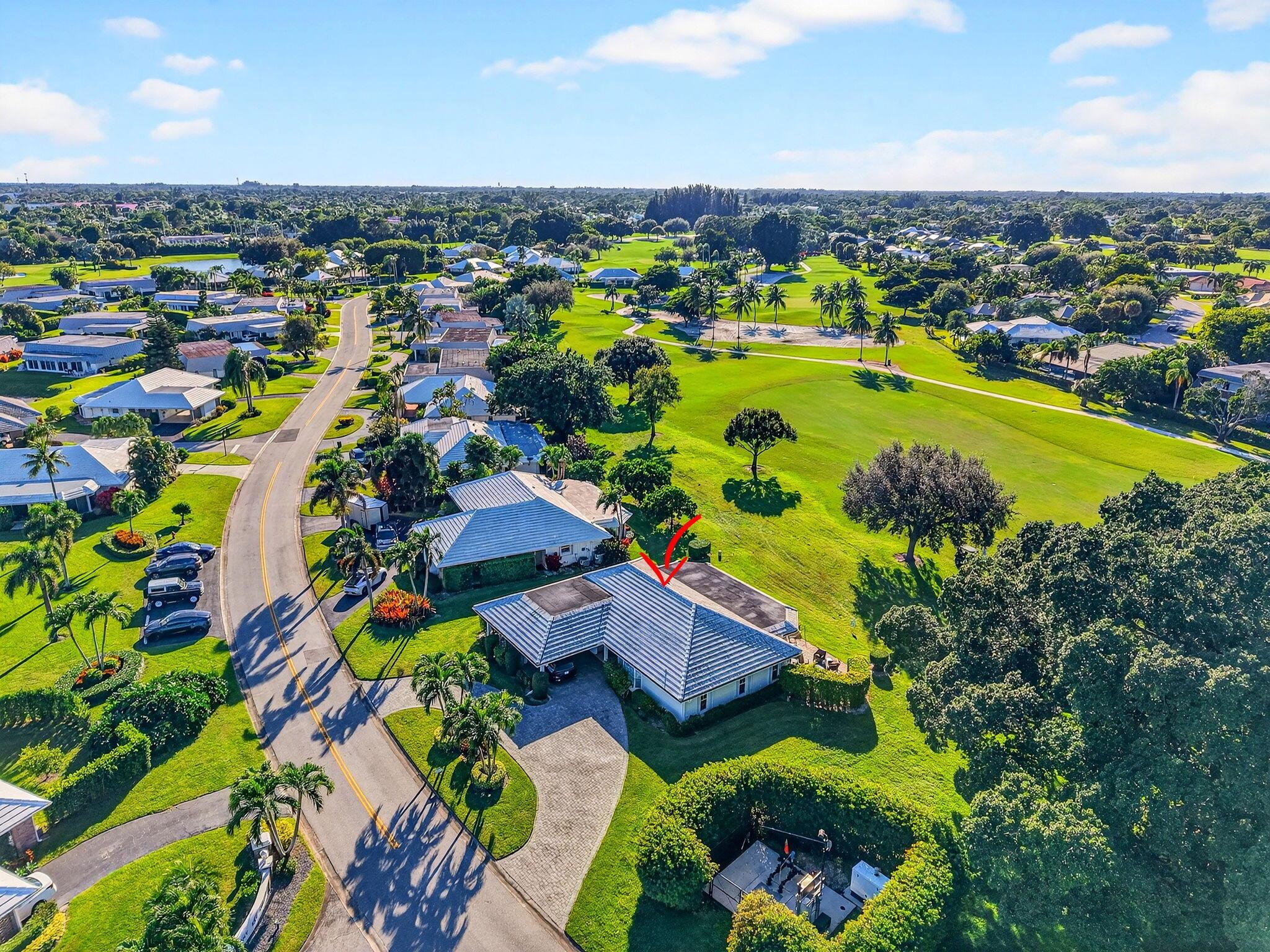 COLONY KEY VILLAS IN PB 2 - Residential