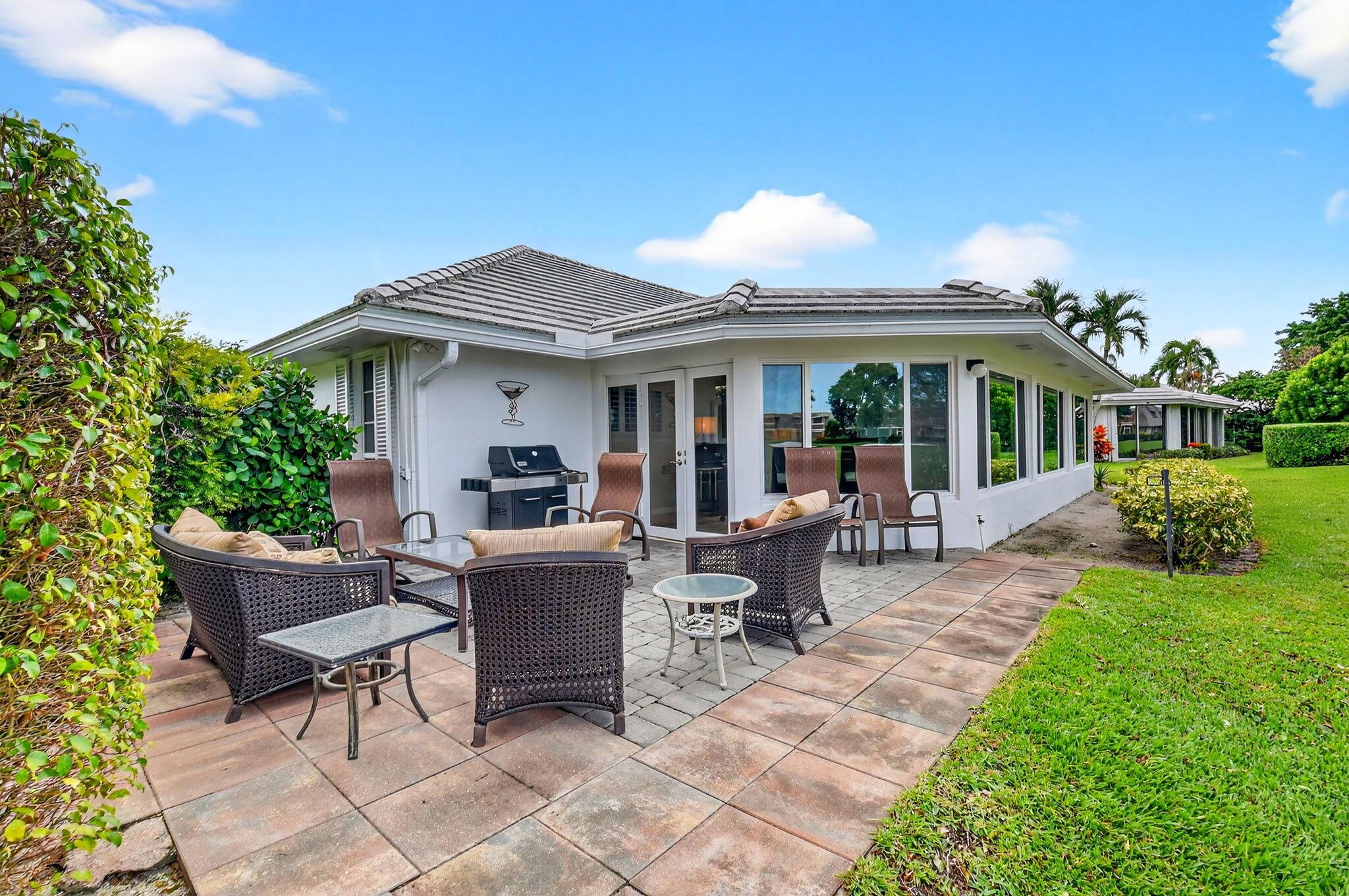 COLONY KEY VILLAS IN PB 2 - Residential