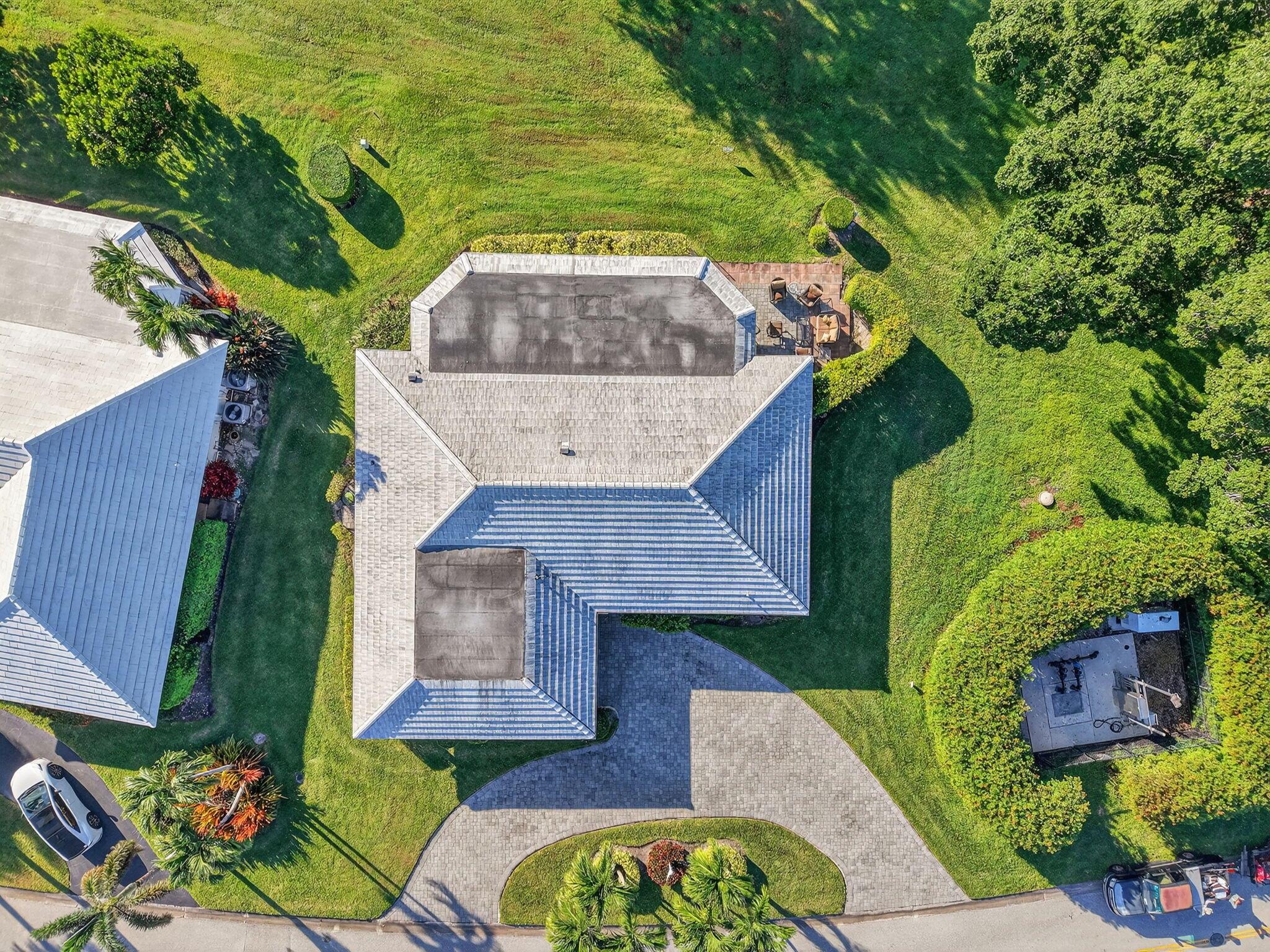 COLONY KEY VILLAS IN PB 2 - Residential