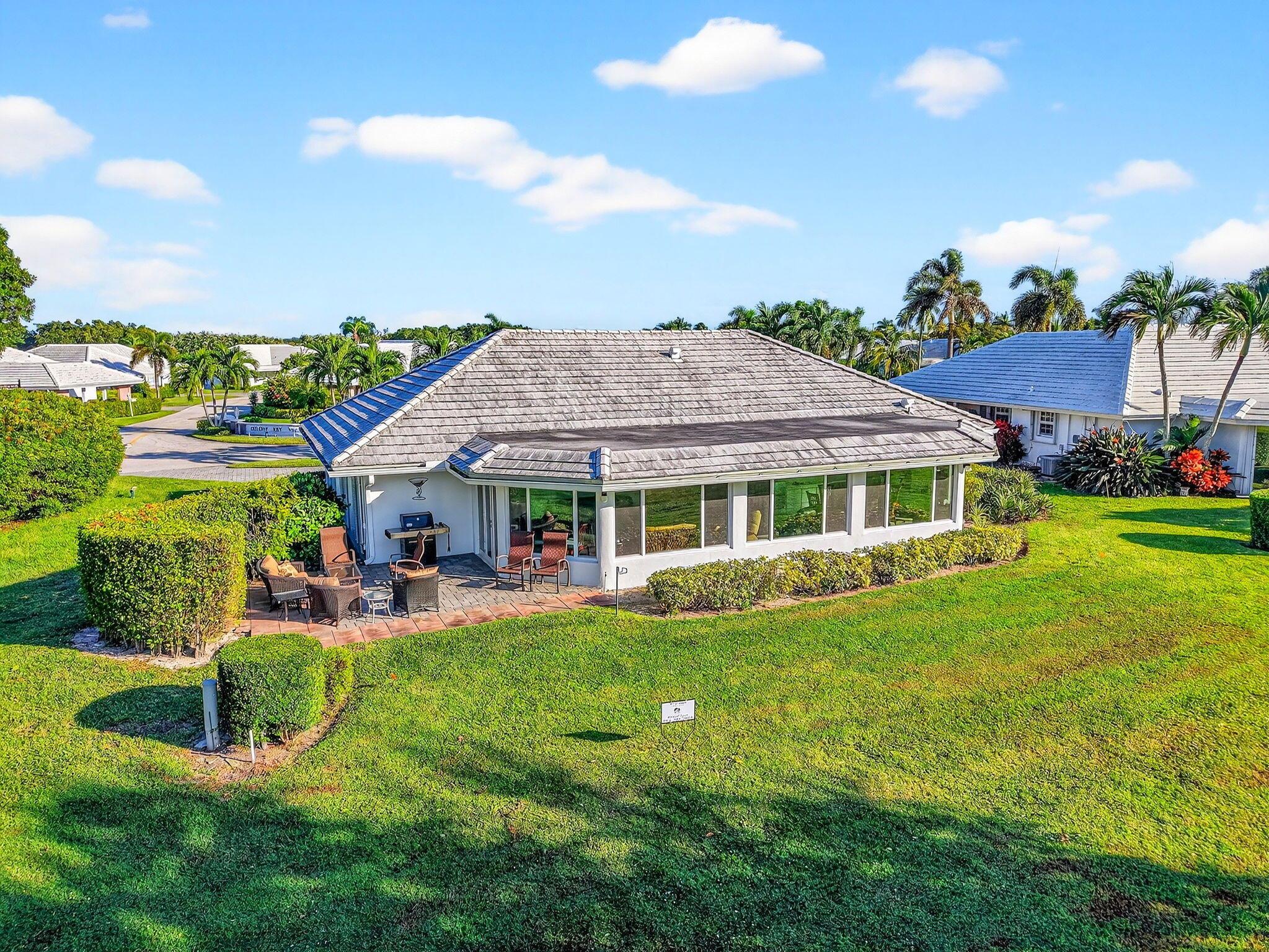 COLONY KEY VILLAS IN PB 2 - Residential