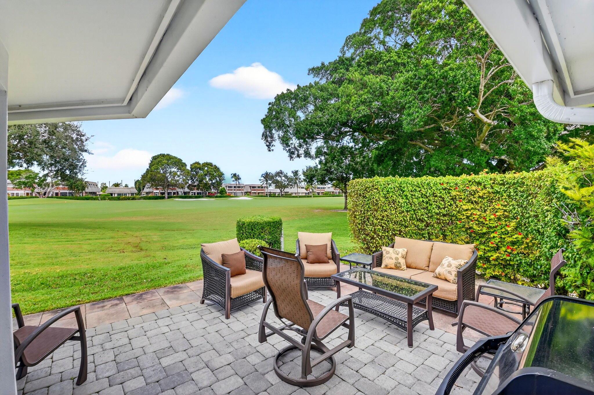 COLONY KEY VILLAS IN PB 2 - Residential