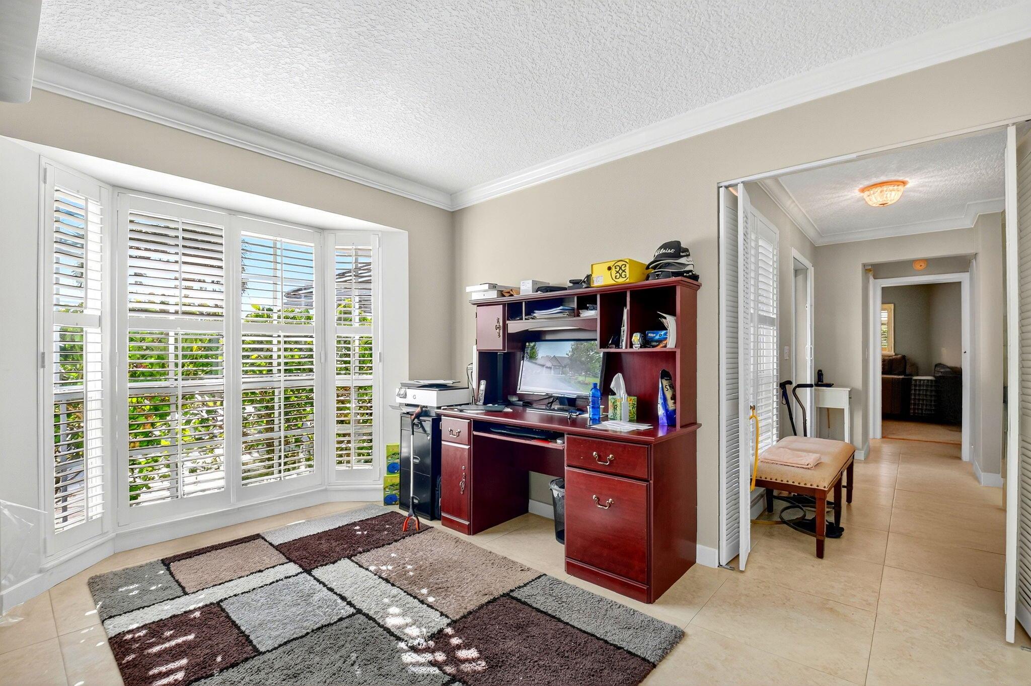 COLONY KEY VILLAS IN PB 2 - Residential