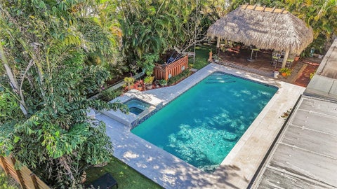 Tiny photo for 108 SE 14th Court, Deerfield Beach, FL 33441 (MLS # F10543868)