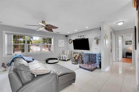 Tiny photo for 108 SE 14th Court, Deerfield Beach, FL 33441 (MLS # F10543868)