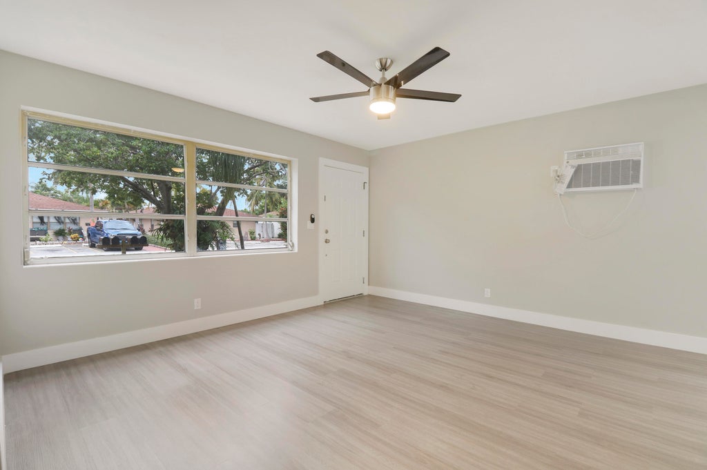 Photo of 1118 N J Street #A, Lake Worth Beach, FL 33460 (MLS # R10927102)
