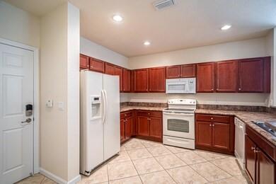 Paloma Lakes 176-171 B - Residential Lease