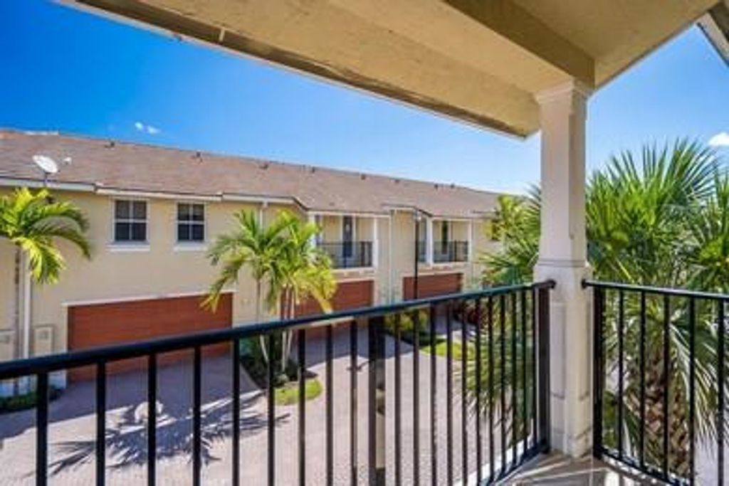 Photo of 4796 Sierra Lane, Coconut Creek, FL 33073 (MLS # F10530267)