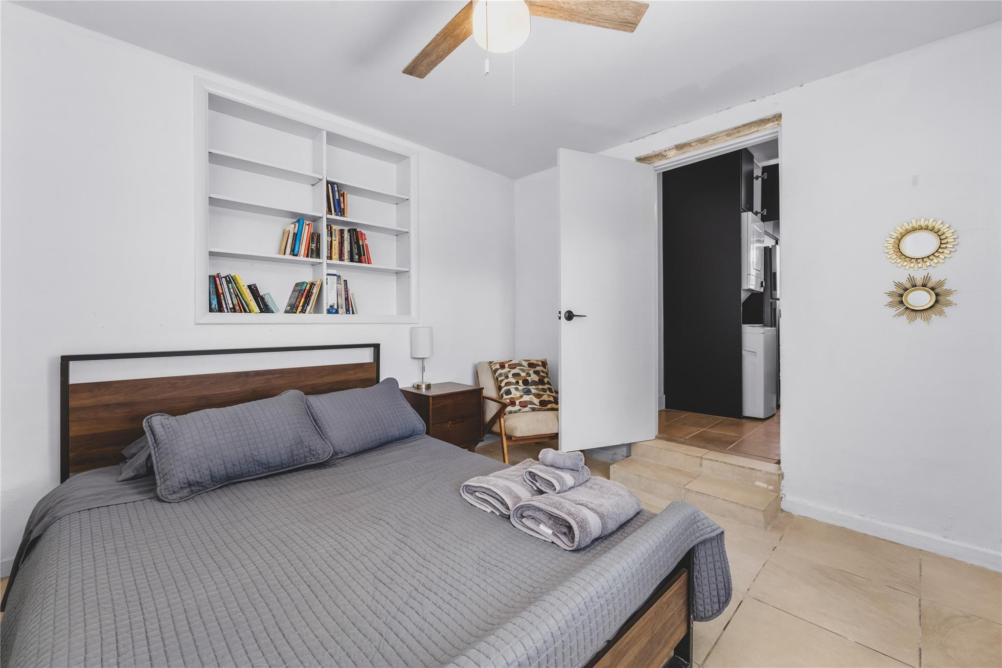 Poinsetta Park 8-35 B - Residential Income