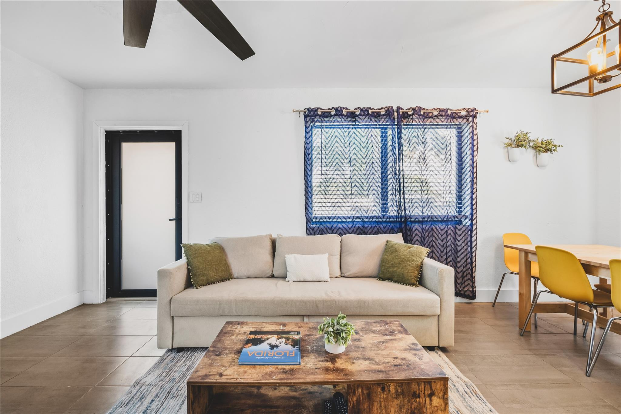 Poinsetta Park 8-35 B - Residential Income