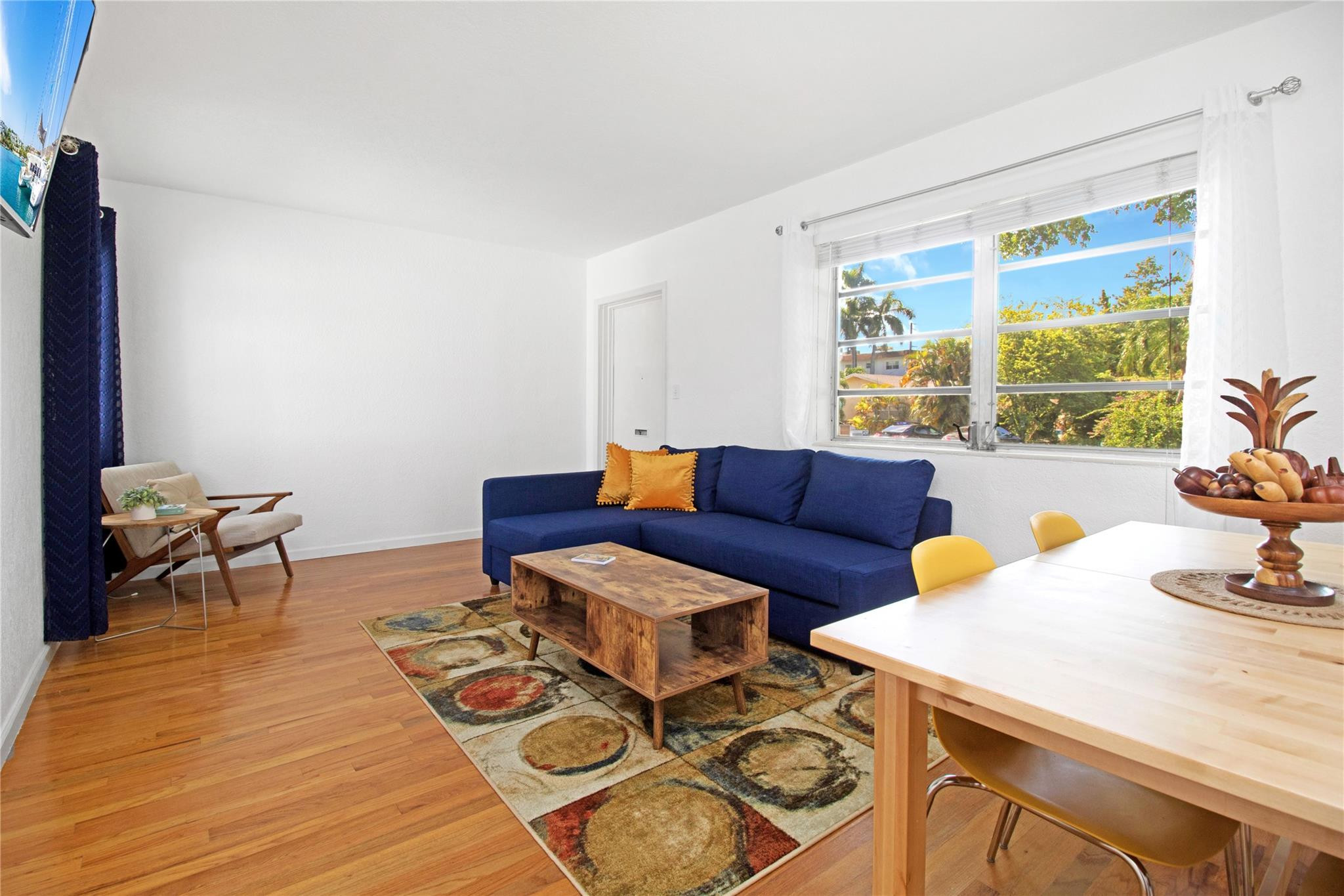 Poinsetta Park 8-35 B - Residential Income