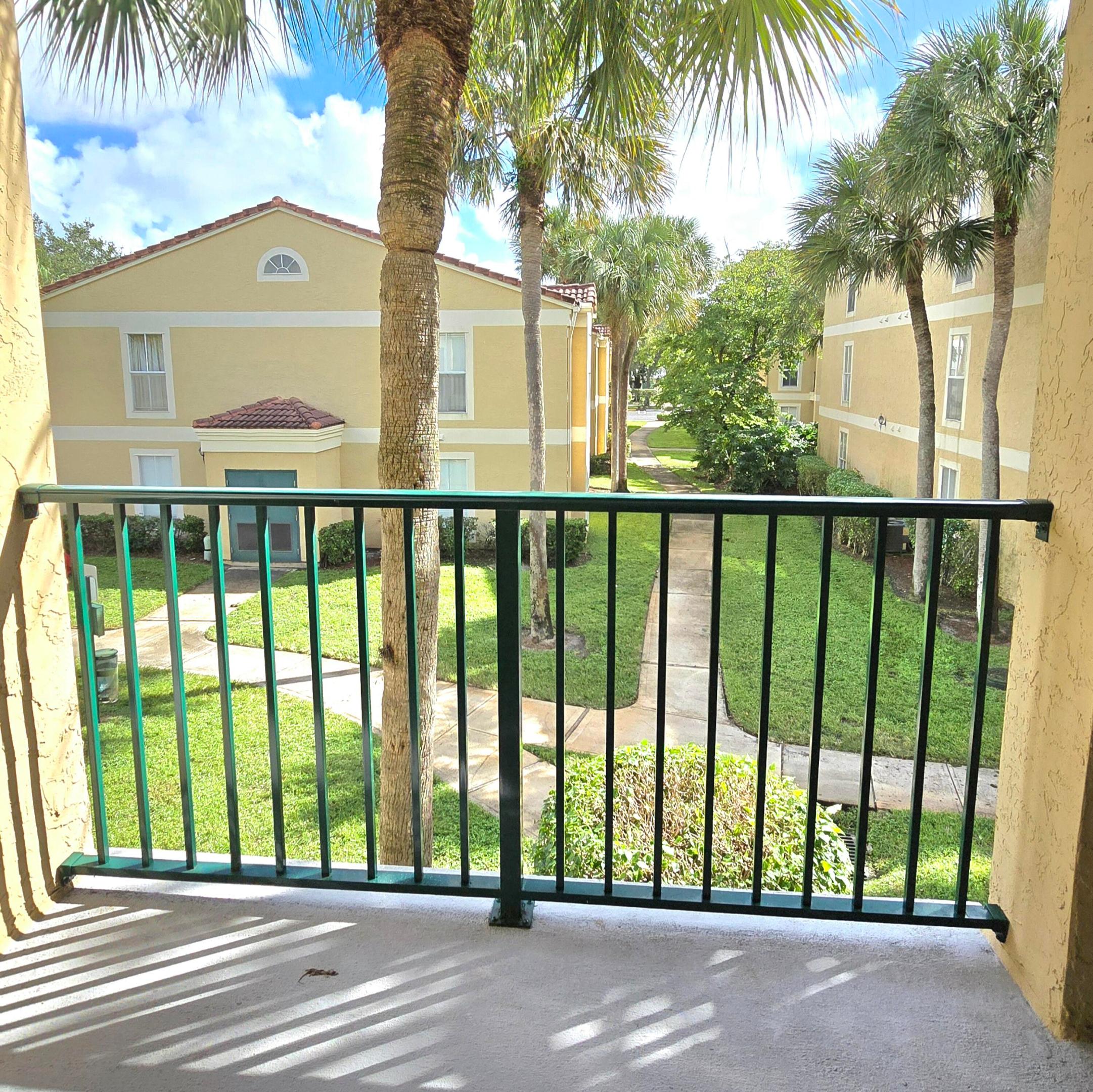 SAVANNAH AT RIVERSIDE CONDO - Residential