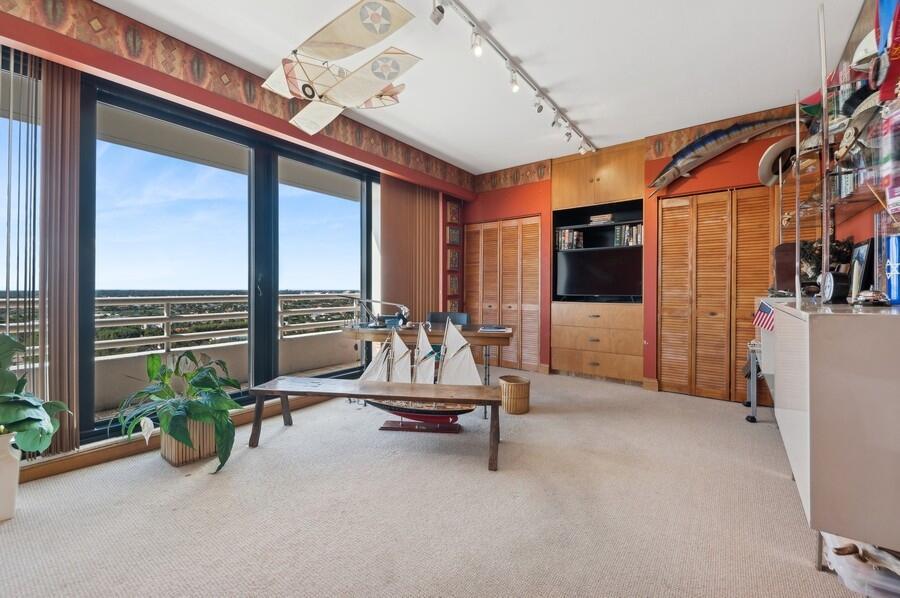 Addison - Residential