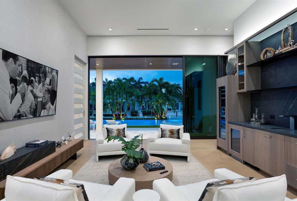 BOCA BAY COLONY - Residential