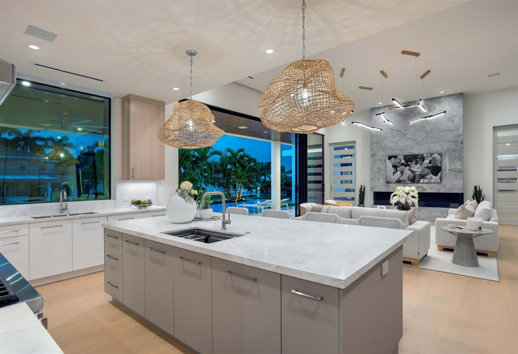 BOCA BAY COLONY - Residential