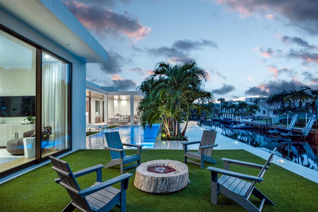 BOCA BAY COLONY - Residential