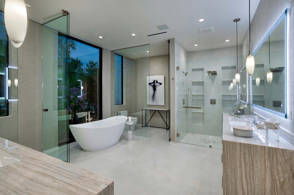 BOCA BAY COLONY - Residential