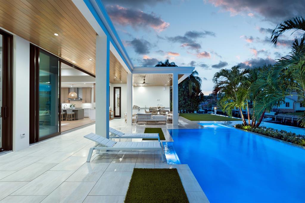 BOCA BAY COLONY - Residential