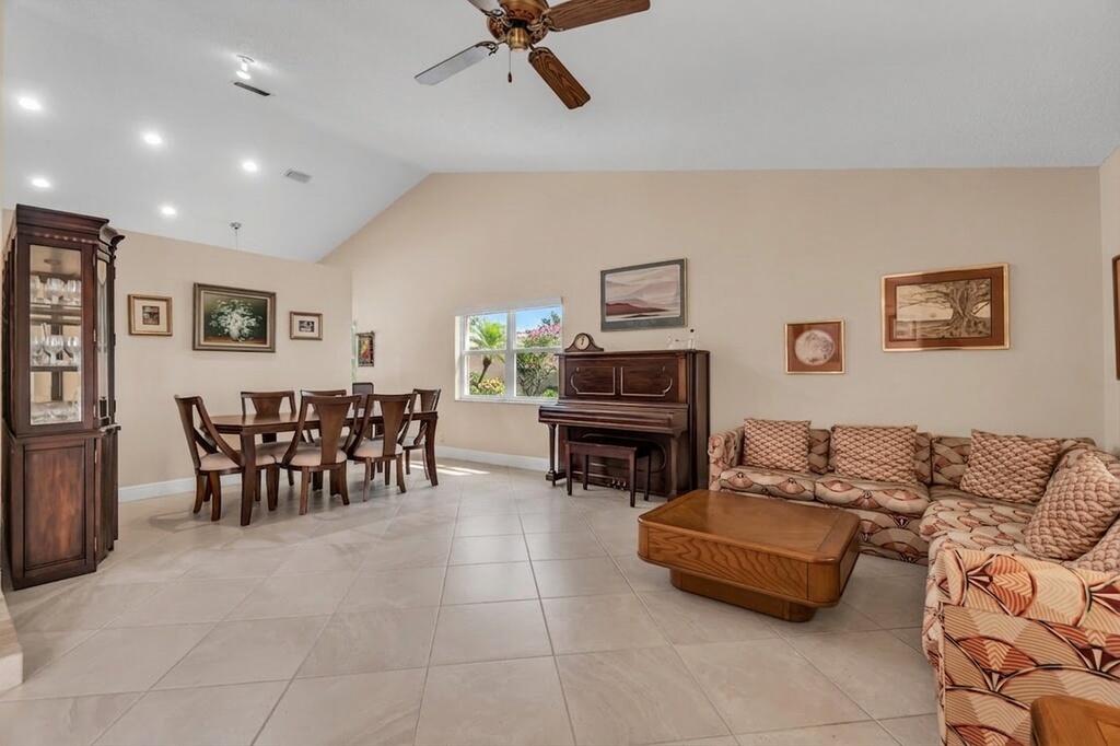 CYPRESS RUN - Residential