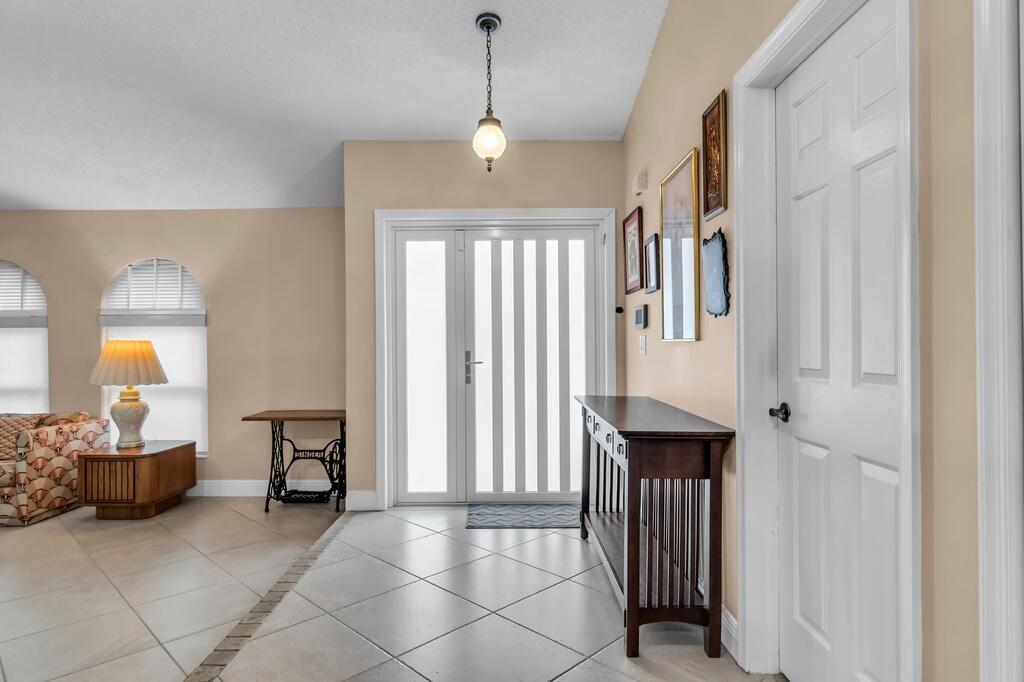 CYPRESS RUN - Residential
