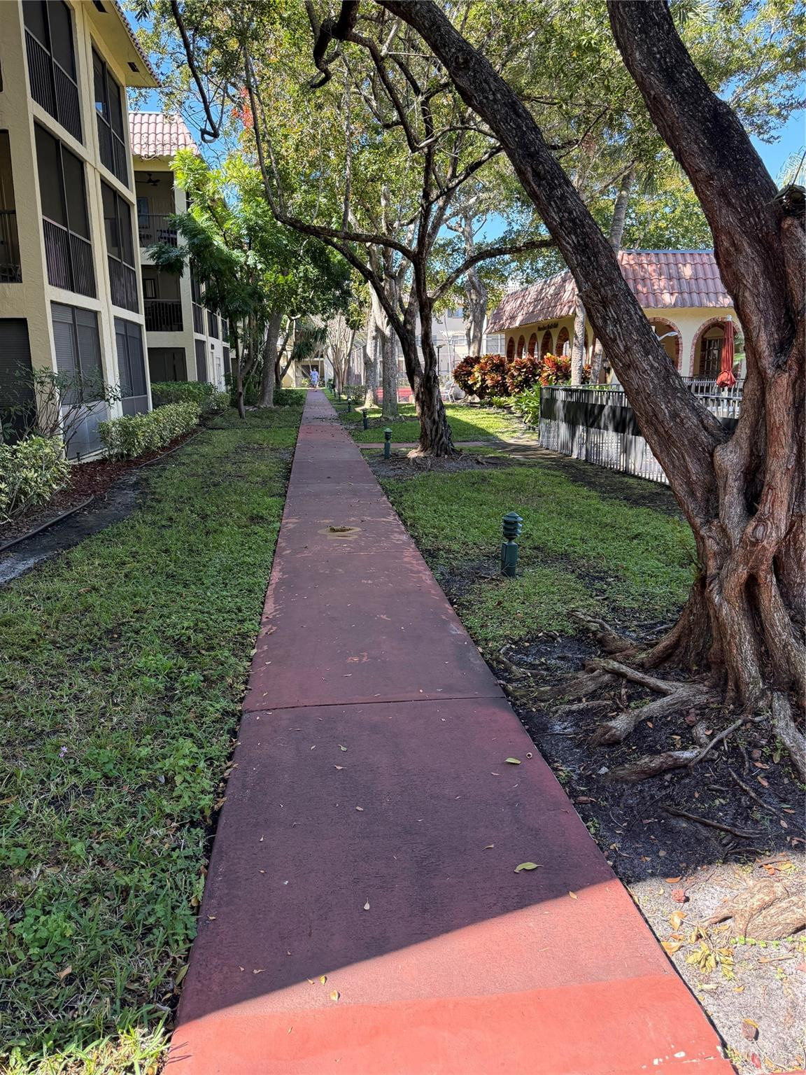 Barcelona Condo North Bld - Residential Lease