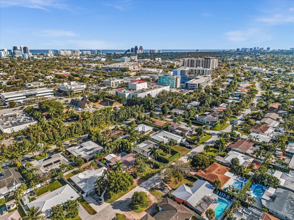 Coral Woods 33-25 B - Residential