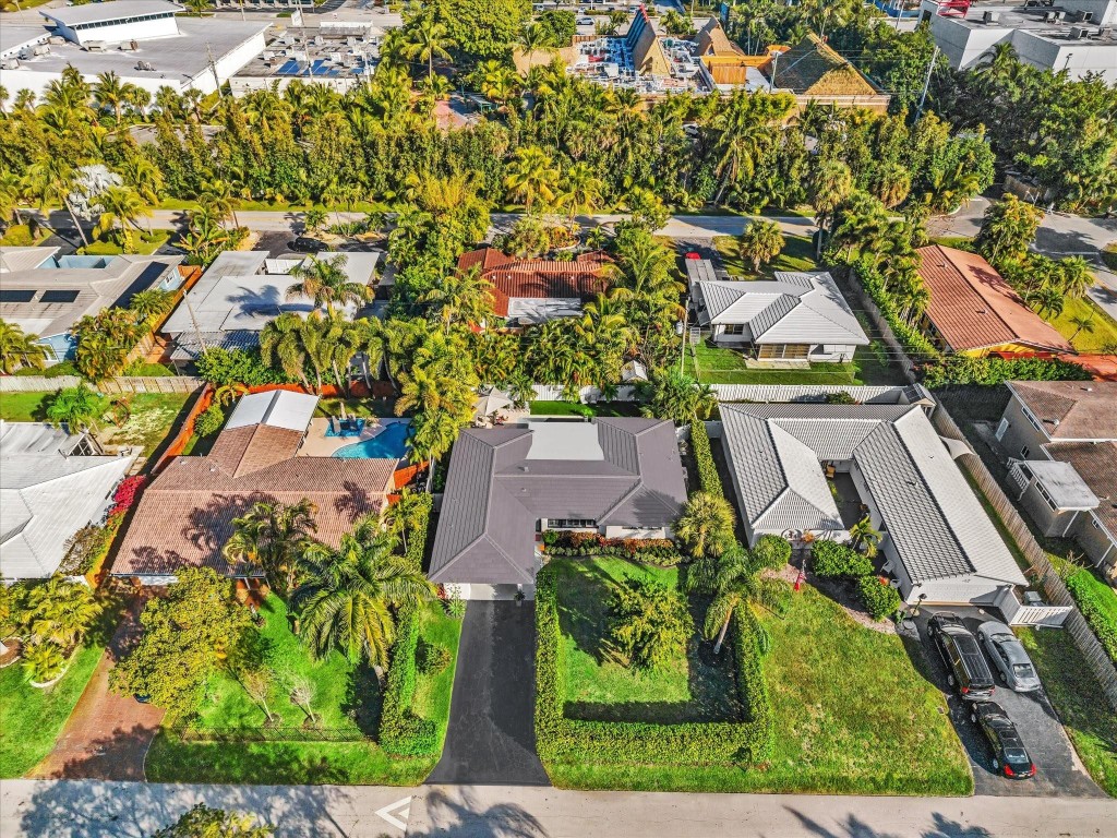 Coral Woods 33-25 B - Residential