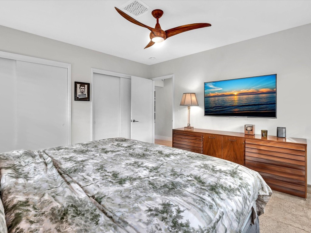 Coral Woods 33-25 B - Residential