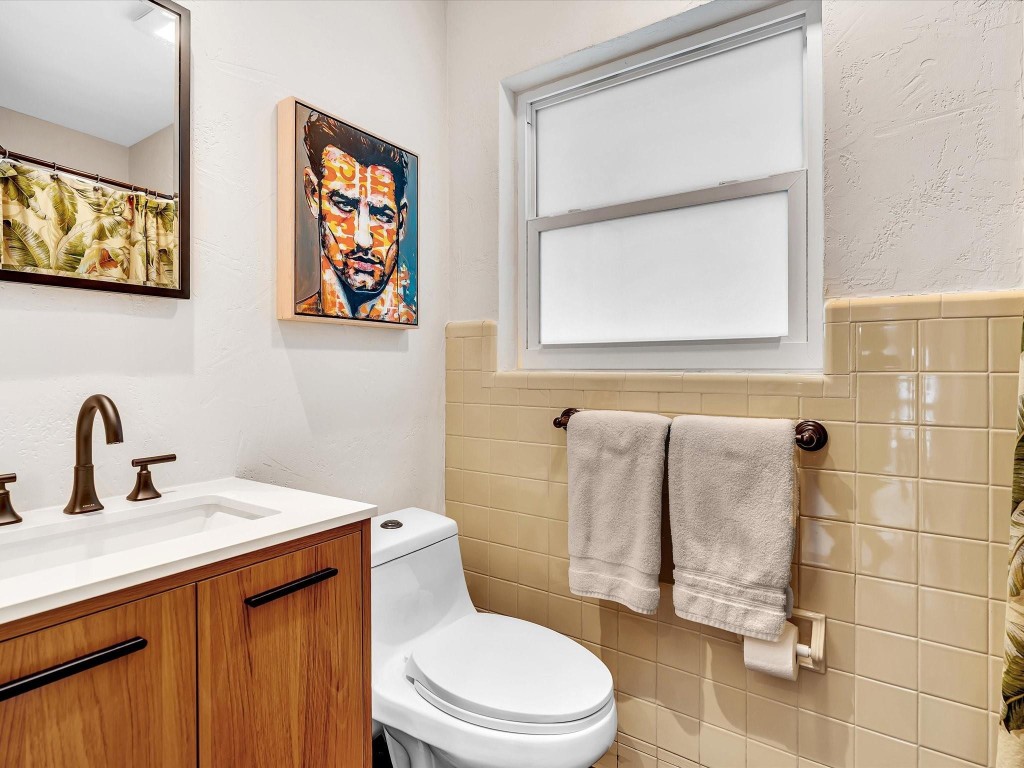 Coral Woods 33-25 B - Residential