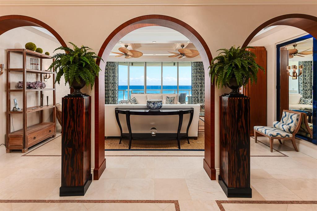 BELLARIA CONDO - Residential