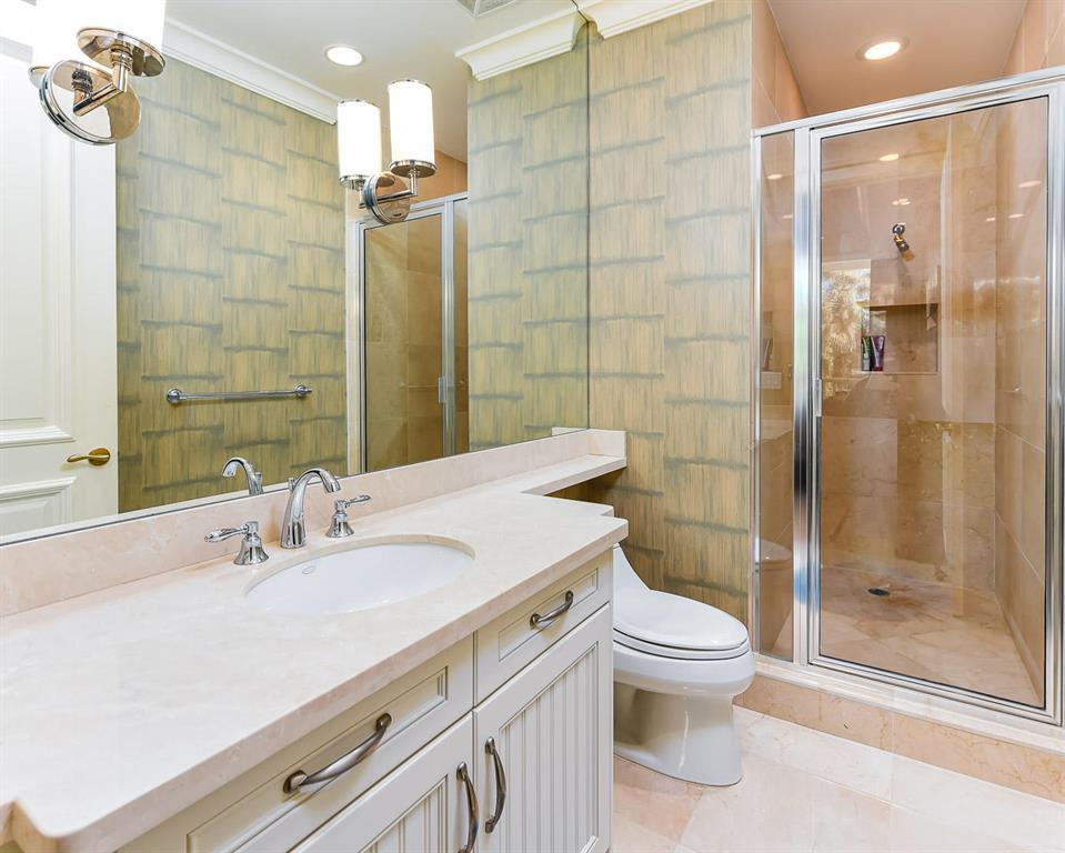 BELLARIA CONDO - Residential