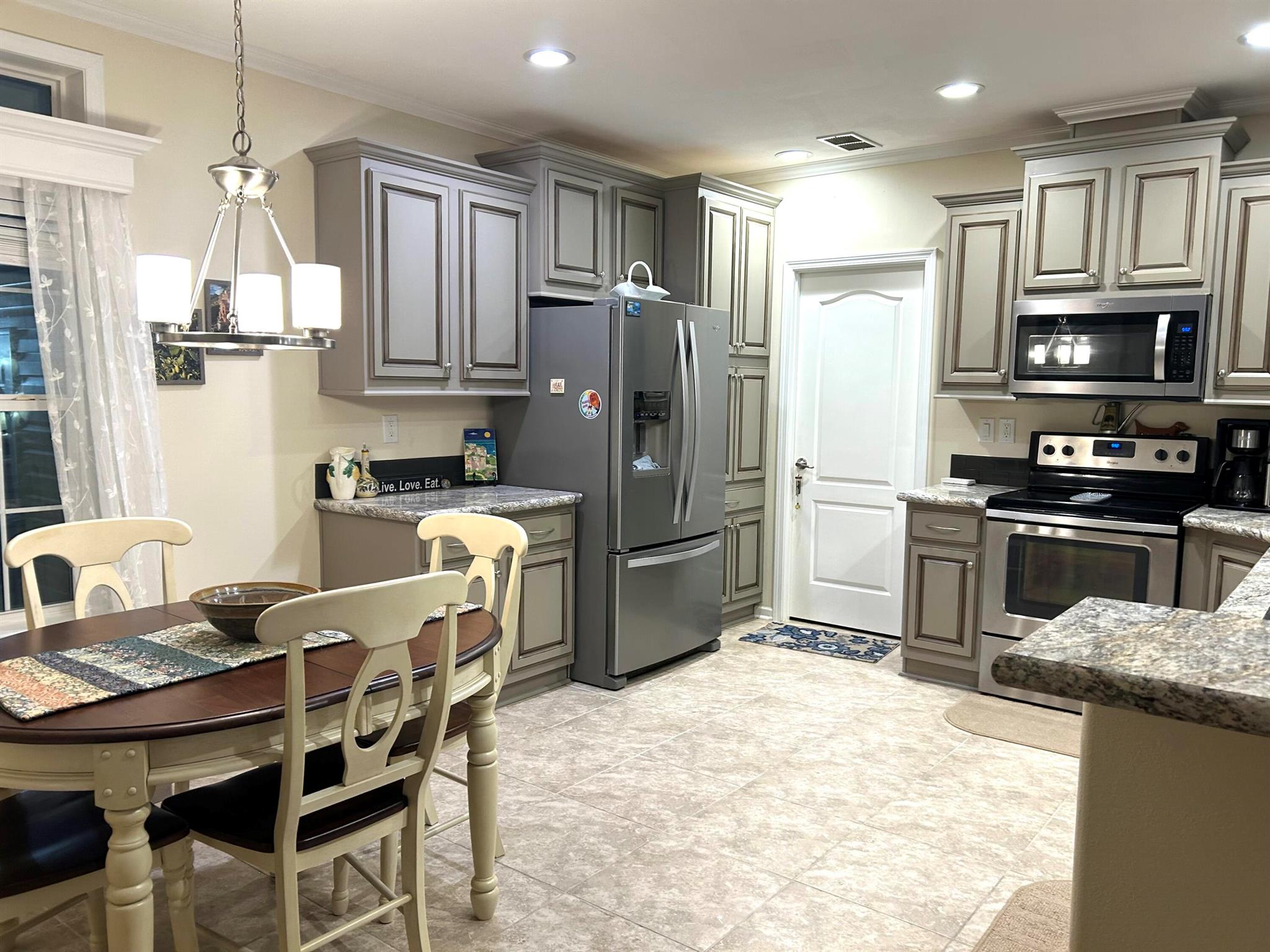 FAIRWAYS AT SAVANNA CLUB - Residential