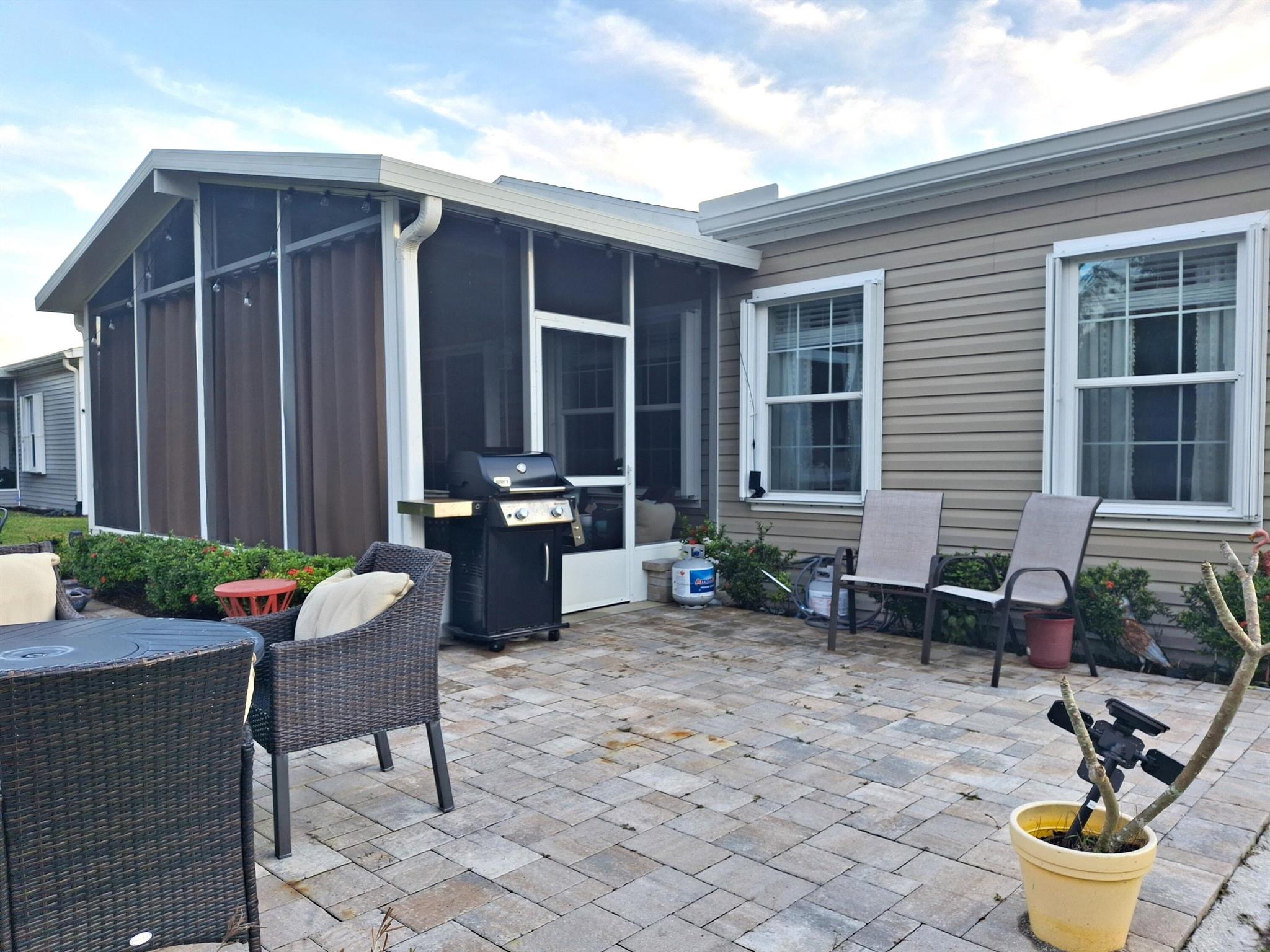 FAIRWAYS AT SAVANNA CLUB - Residential