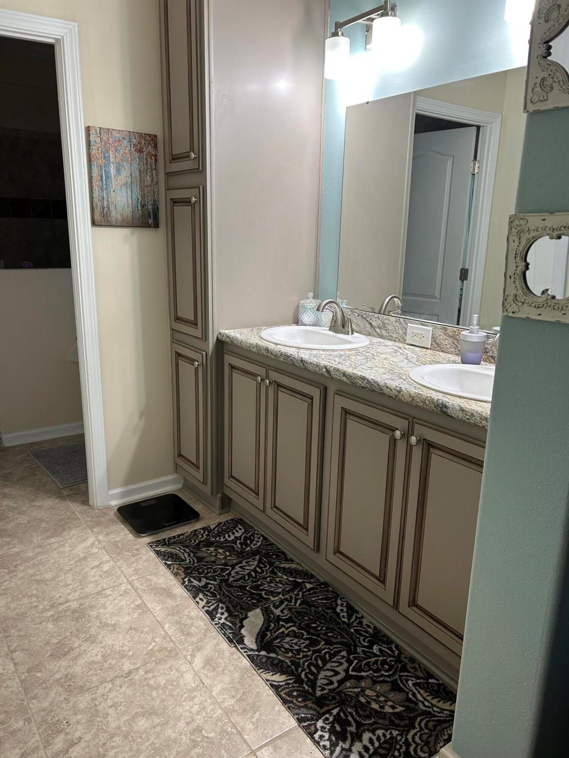 FAIRWAYS AT SAVANNA CLUB - Residential