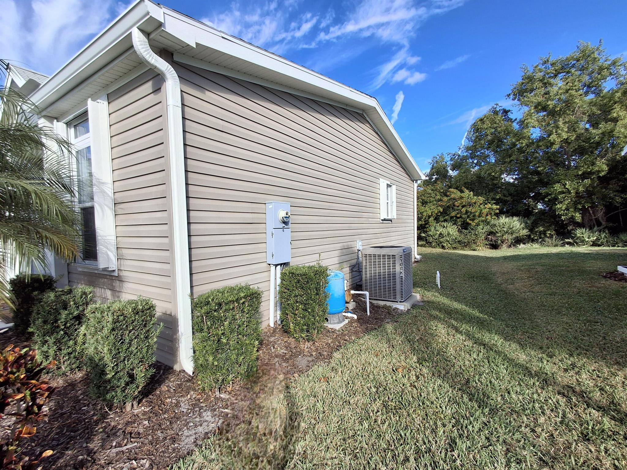 FAIRWAYS AT SAVANNA CLUB - Residential