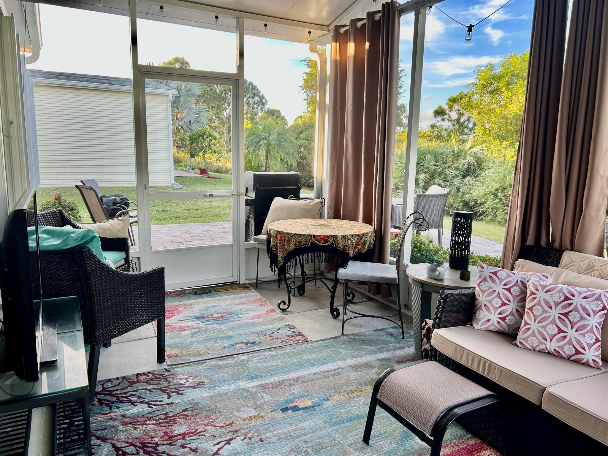 FAIRWAYS AT SAVANNA CLUB - Residential