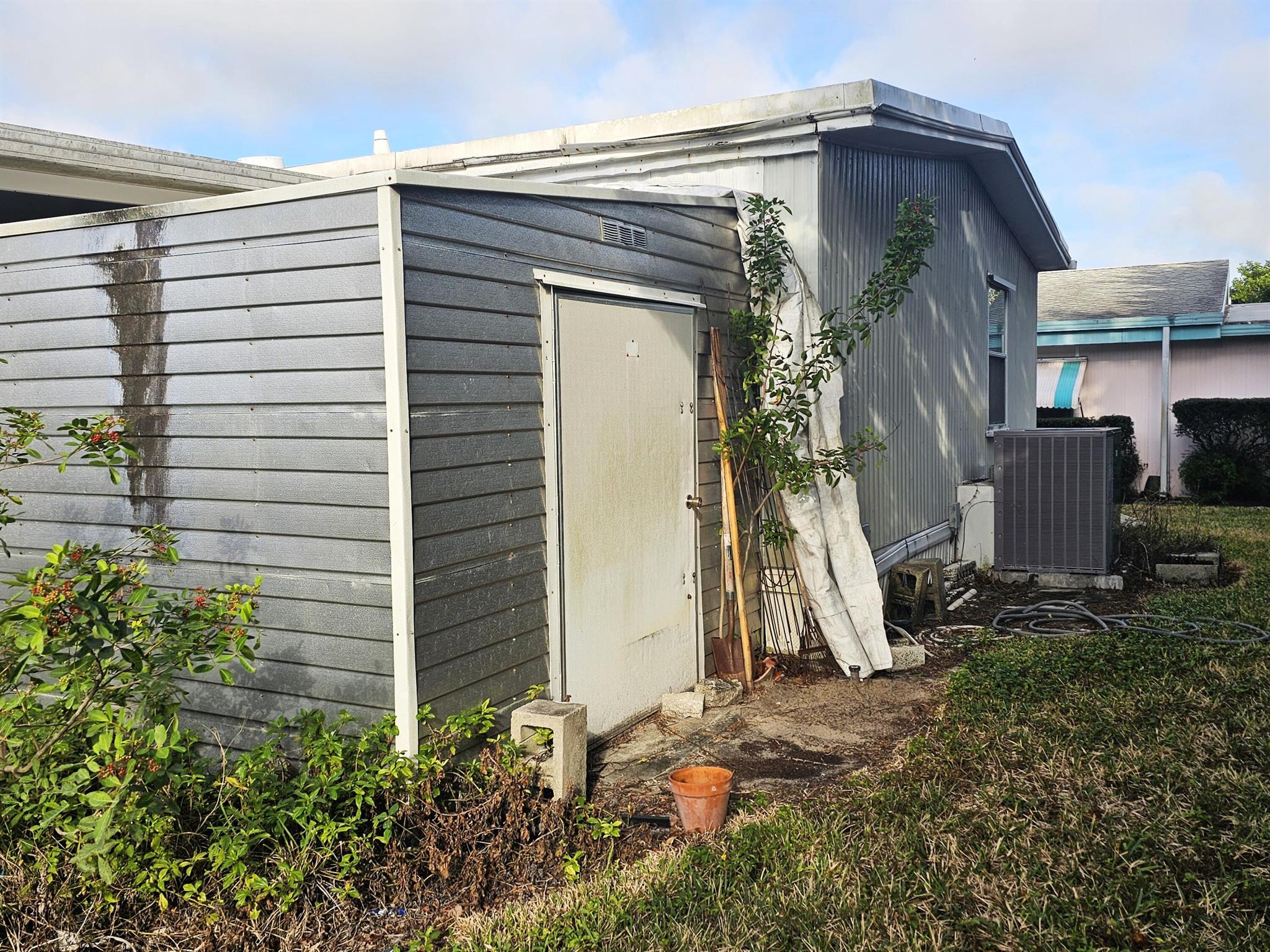 CAMBRIDGE AT HERITAGE RID - Residential