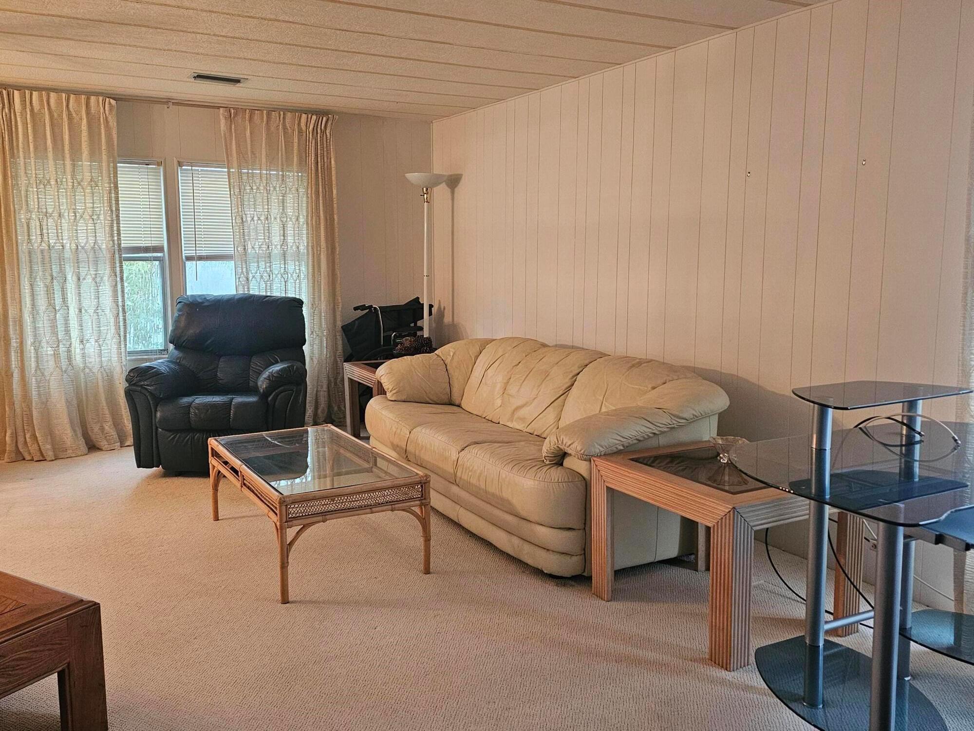 CAMBRIDGE AT HERITAGE RID - Residential