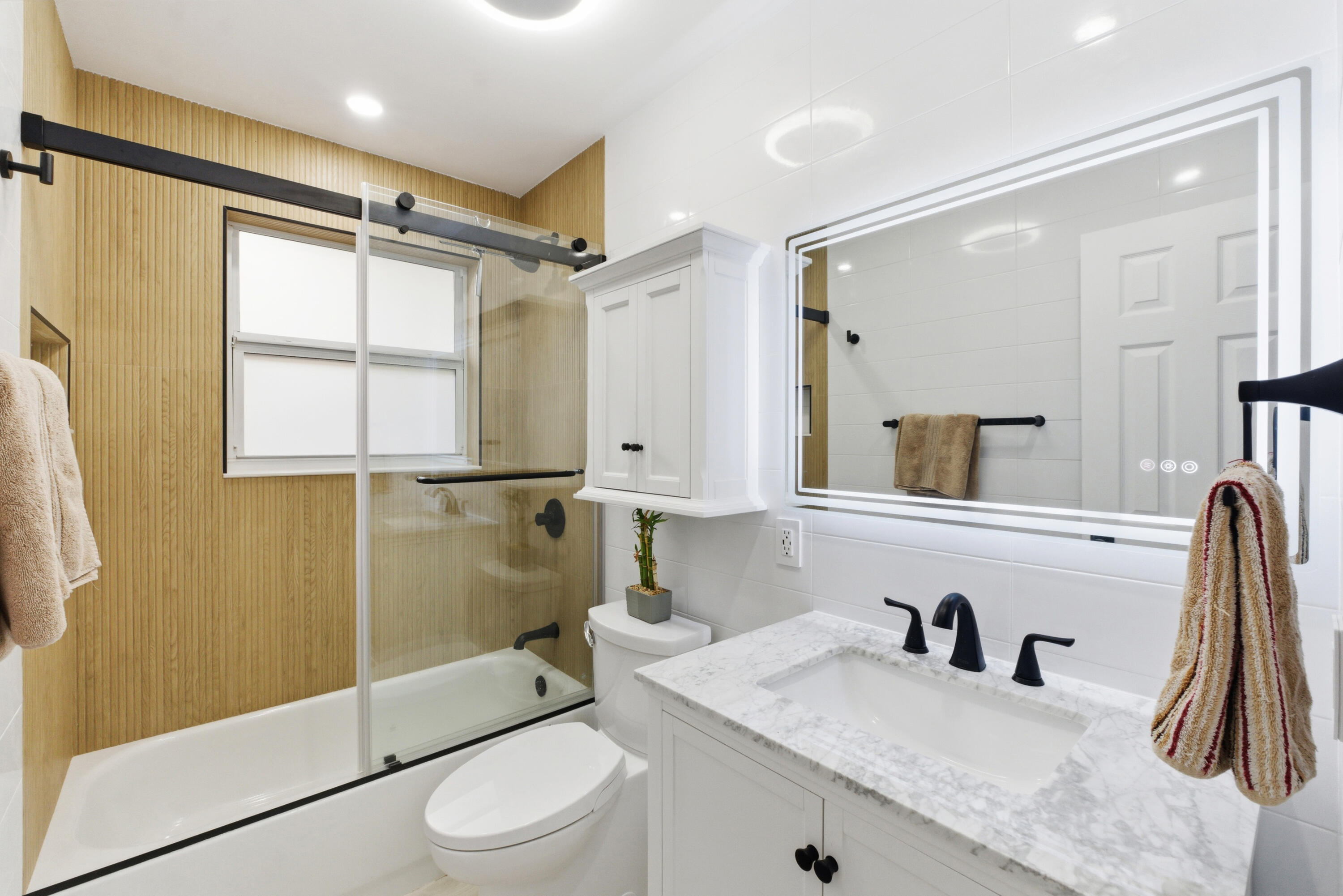 OAKLAND PARK - Residential