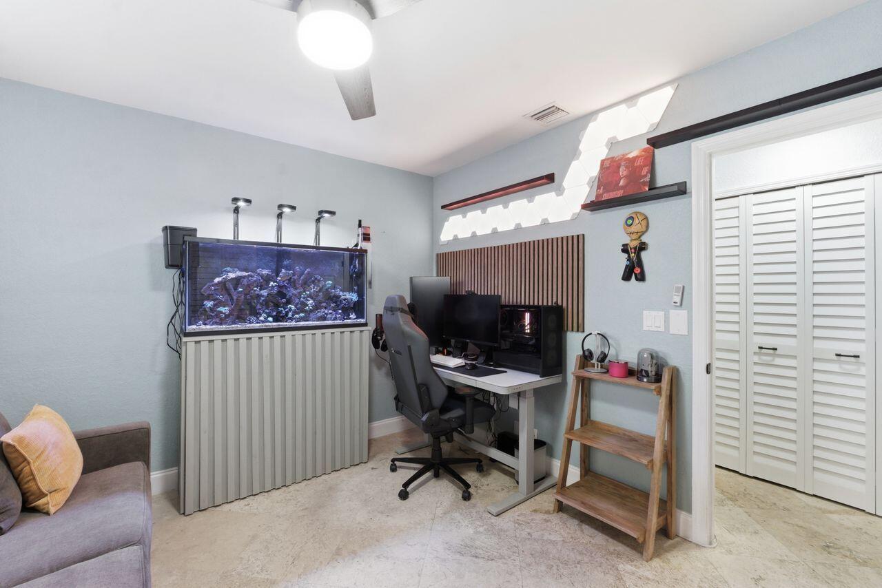 OAKLAND PARK - Residential