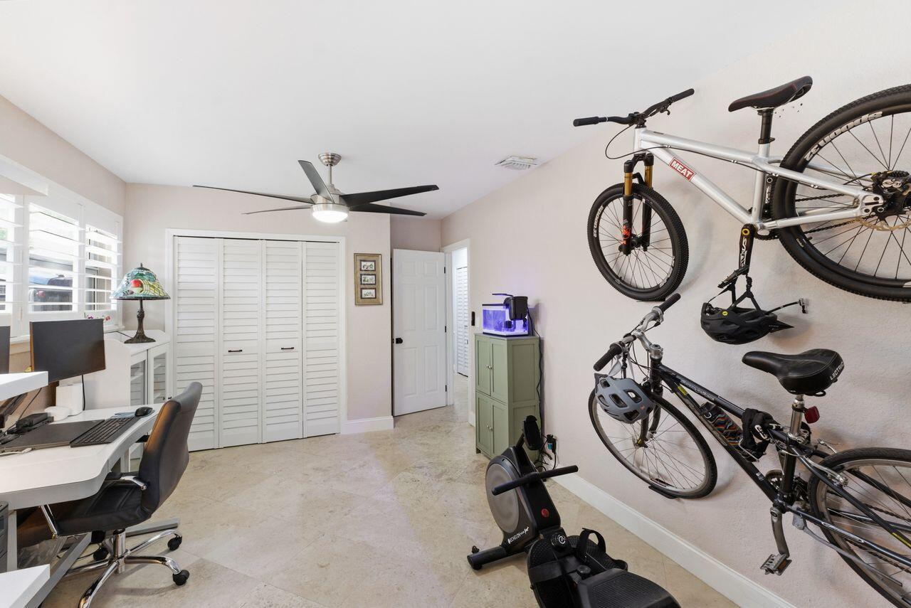 OAKLAND PARK - Residential