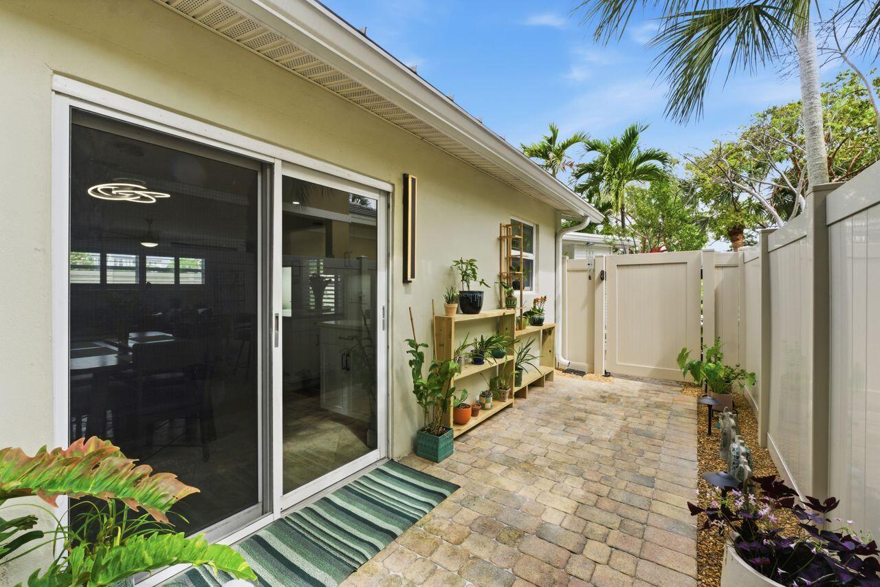 OAKLAND PARK - Residential