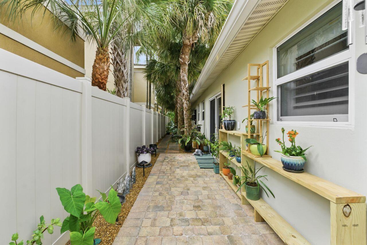 OAKLAND PARK - Residential