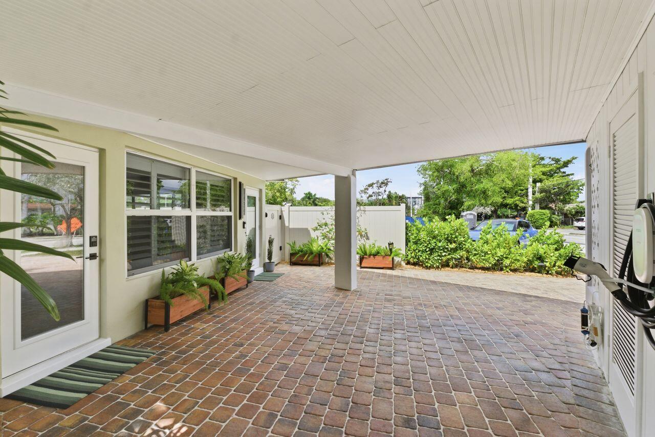 OAKLAND PARK - Residential