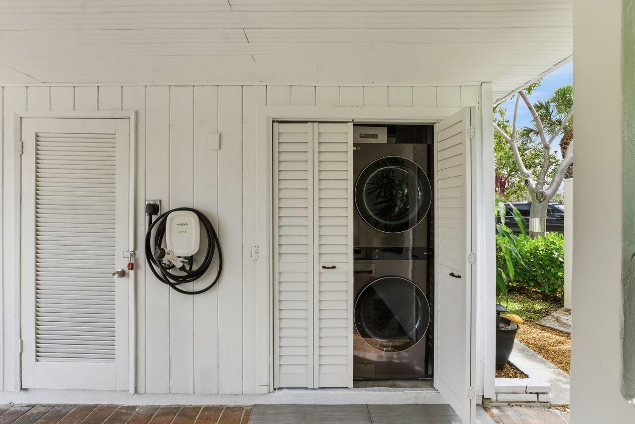 OAKLAND PARK - Residential