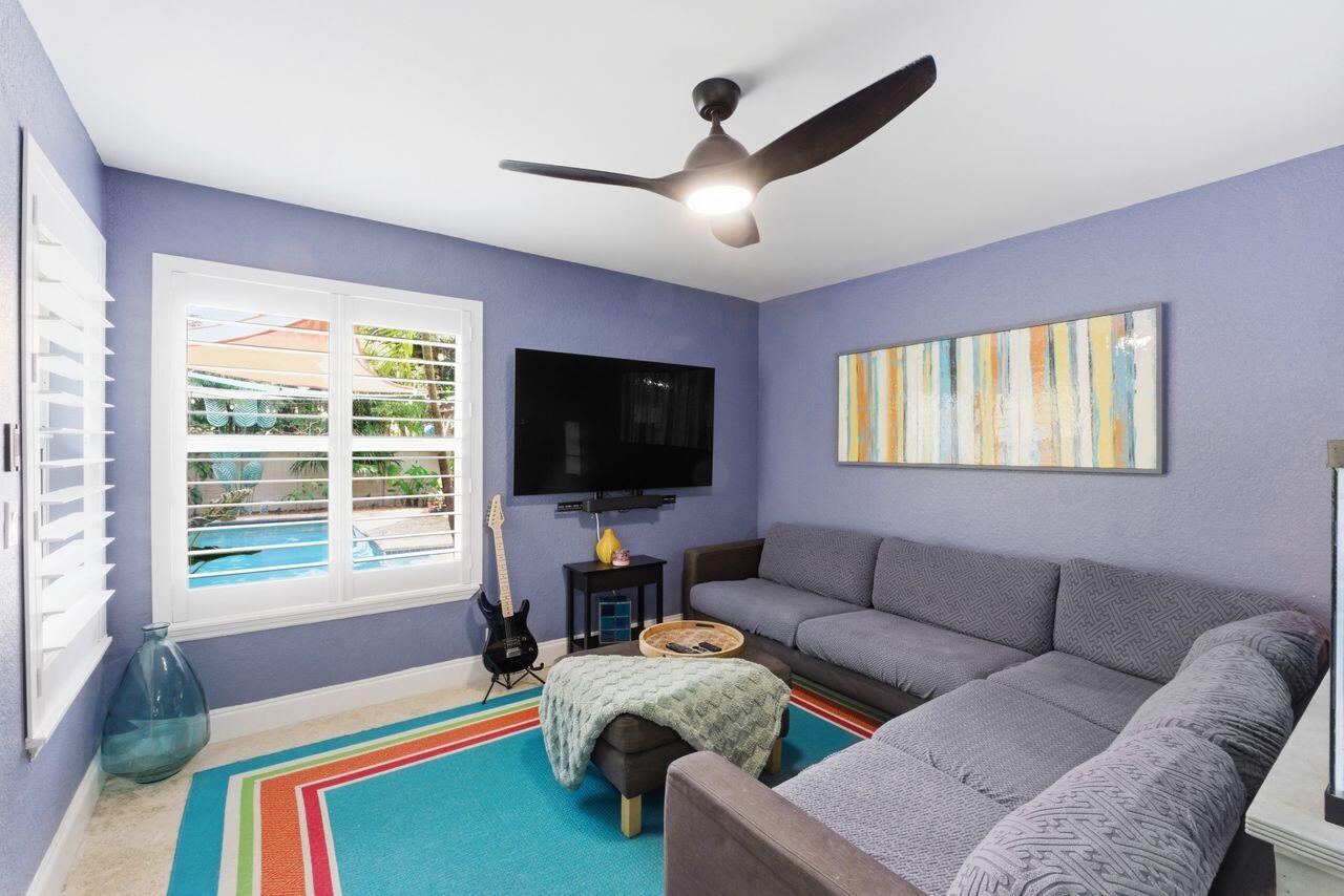 OAKLAND PARK - Residential