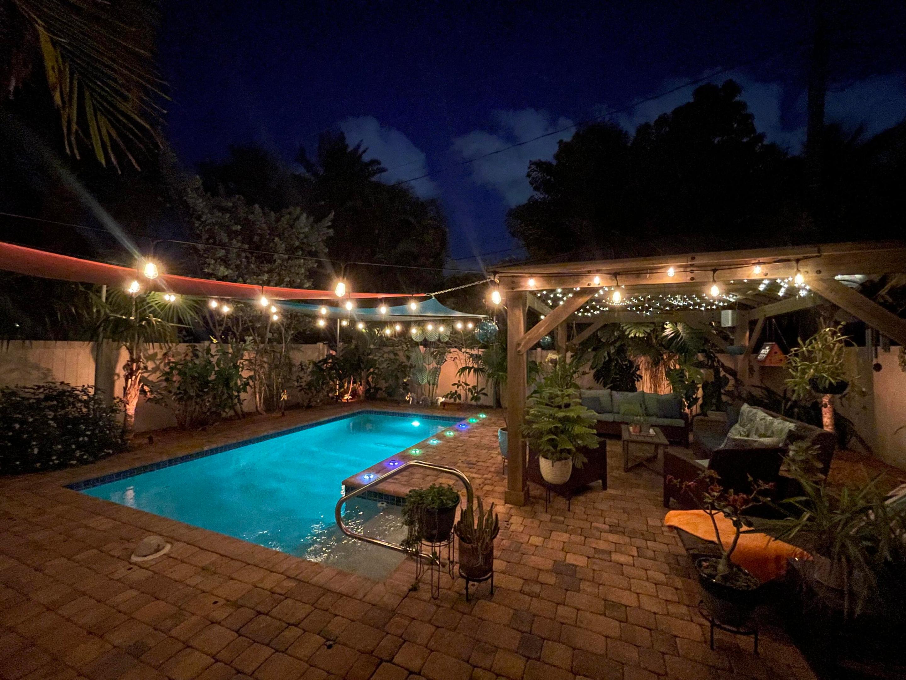 OAKLAND PARK - Residential