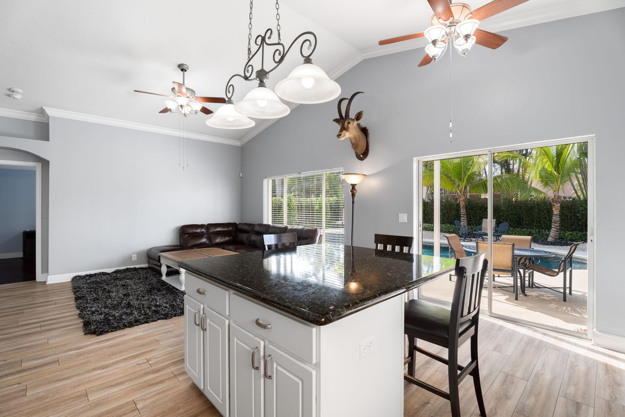 SPRINGTREE - Residential