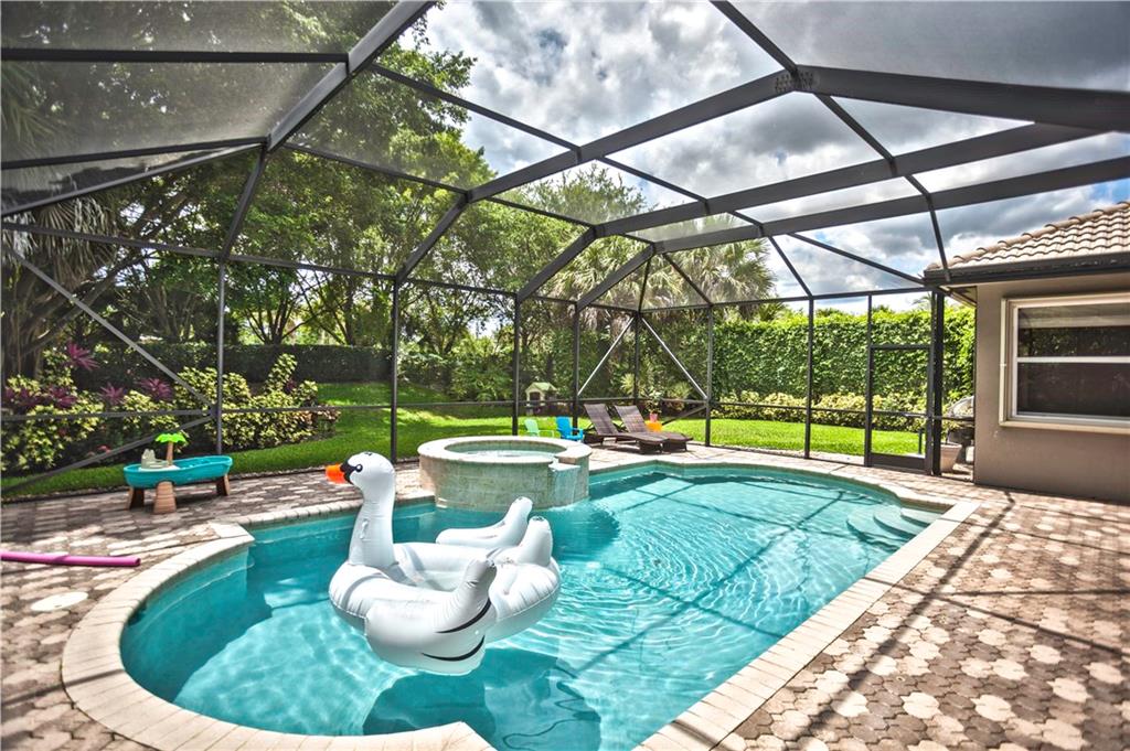 Heron Bay Northwest 167-1 - Residential