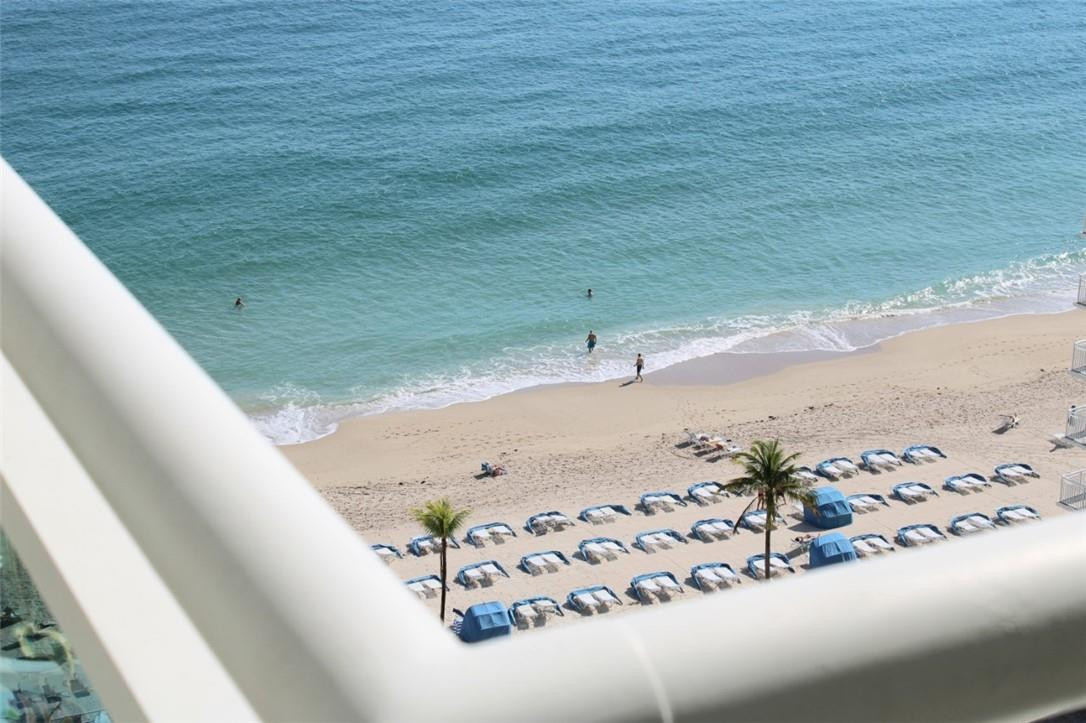 PLAYA DEL MAR - Residential