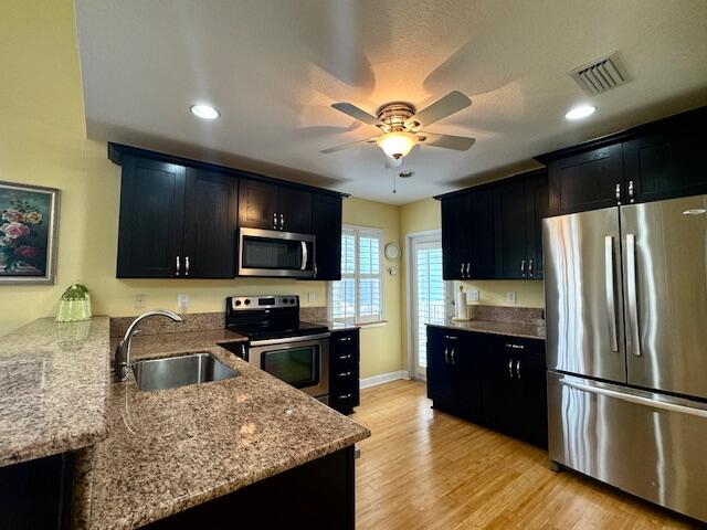 COTTAGES AT THE LAKE - Residential Lease